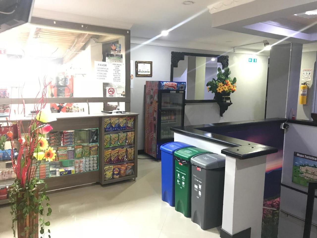 Hotel Calipso Marinilla Ngoại thất bức ảnh